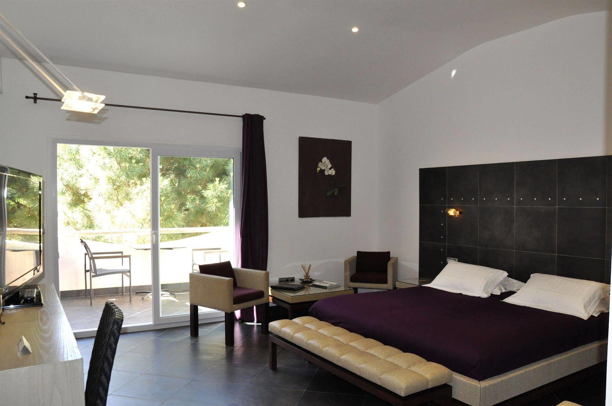 Private Hotel - Adult Only Porto-Vecchio  Eksteriør billede